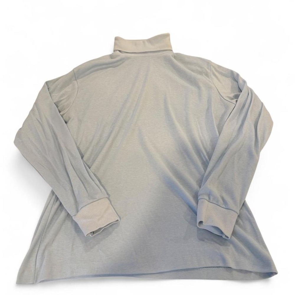 Womens Light Blue Long Sleeve Turtleneck Top Size Medium Stretch Knit Classic